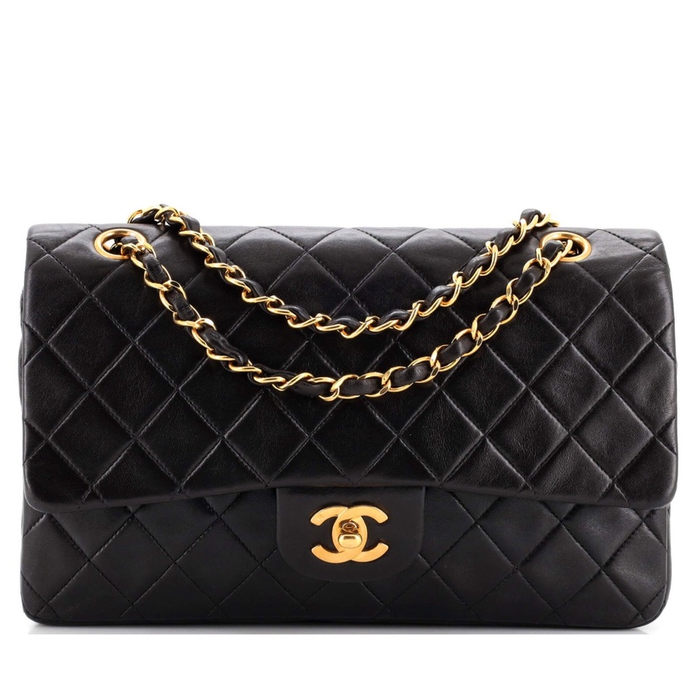 🔴 SOLD 🔴 Chanel vintage classic flap medium